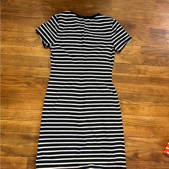 Bundle *** Old Navy Black and White Stripe Dress and orange and white dress - Picture 2 of 6